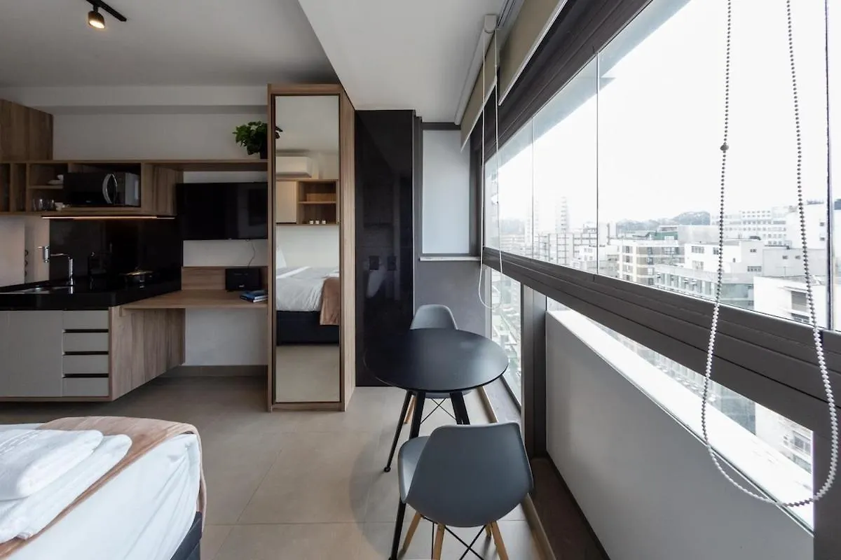 Appartement Bhomy Pinheiros - 1 Quadra Metro O Freire Or1817 à São Paulo 0*,