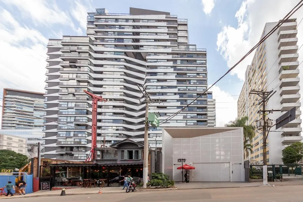 Appartement Bhomy Pinheiros - 1 Quadra Metro O Freire Or1817 à São Paulo 0*,  Brésil